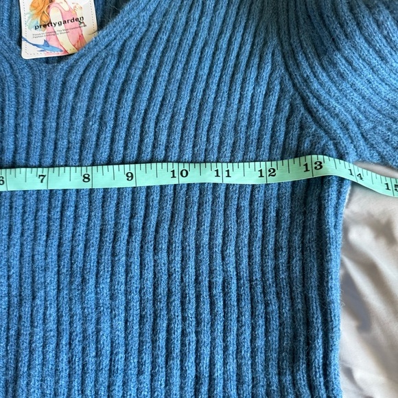Pretty Garden v neck sweater size small - Picture 5 of 5
